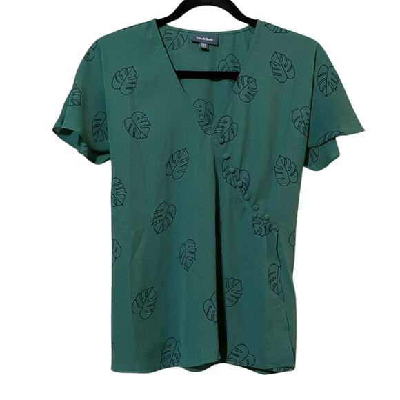 Modcloth Womens Green Palm Leaf V Neck Flutter Sleeve Back Tie Blouse Top Sz XXS - Picture 1 of 8